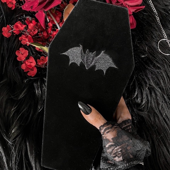 Killstar Jewelry - Killstar Black Velvet Casket Jewelry Box with Embroidered Silver Bat